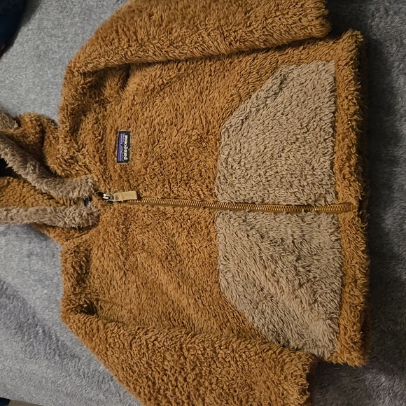 Patagonia Furry Friends Hoodie 2T - Picture 3 of 6